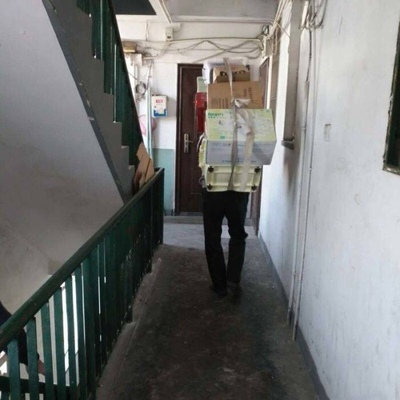 电梯房搬家前需要考虑哪些因素呢？(图1)
