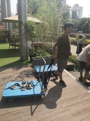 一线搬家工人影响着搬家公司的印象和口碑(图1)